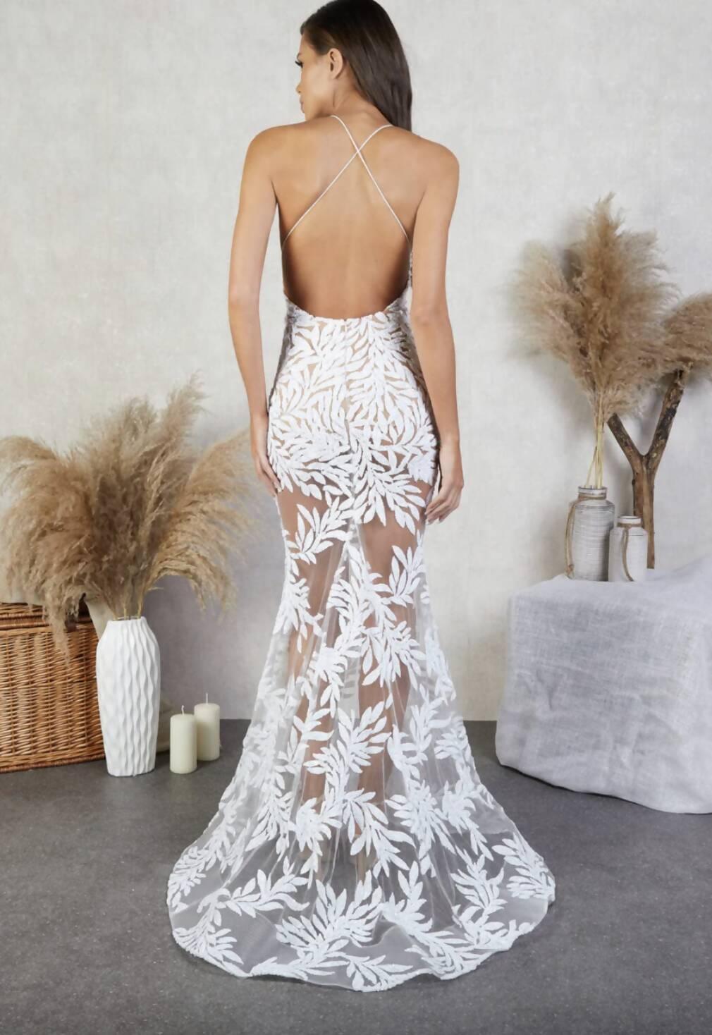 Stella White Dress - Endless - UAE Rental and Resale for Women's Fashion