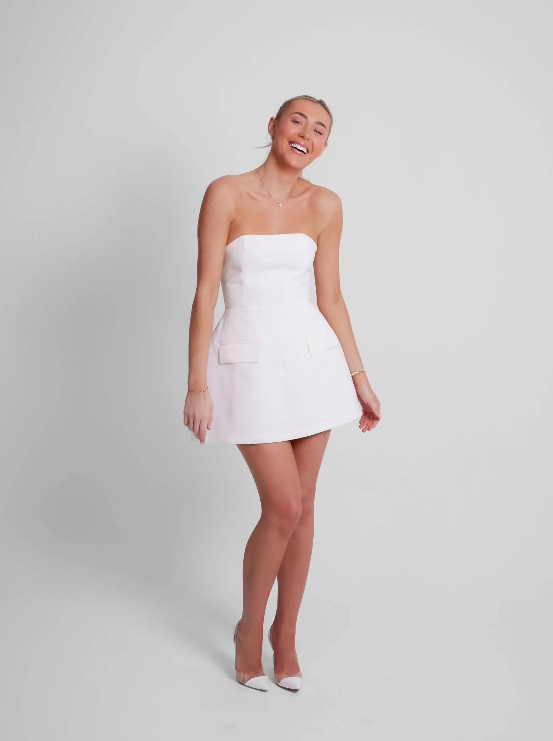 The Ultimate Muse Strapless Dress - Endless - UAE Rental and Resale for Women's Fashion