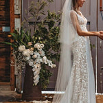 Naomi wedding dress by JESSICA COUTURE features delicate lace detailing with elegant backless design — JESSICA COUTURE | Endless UAE
