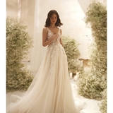 Agnes Dress in ivory with delicate lace bodice and flowing tulle skirt — Ria Tener | Endless UAE