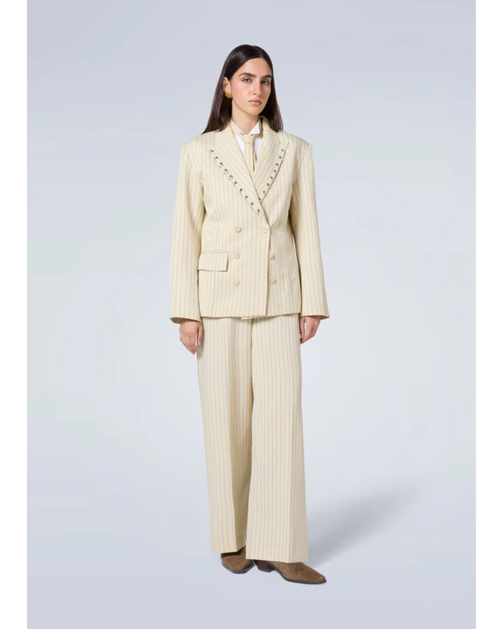 Cream double-breasted blazer and wide-leg trousers set — MAYKA | Endless UAE