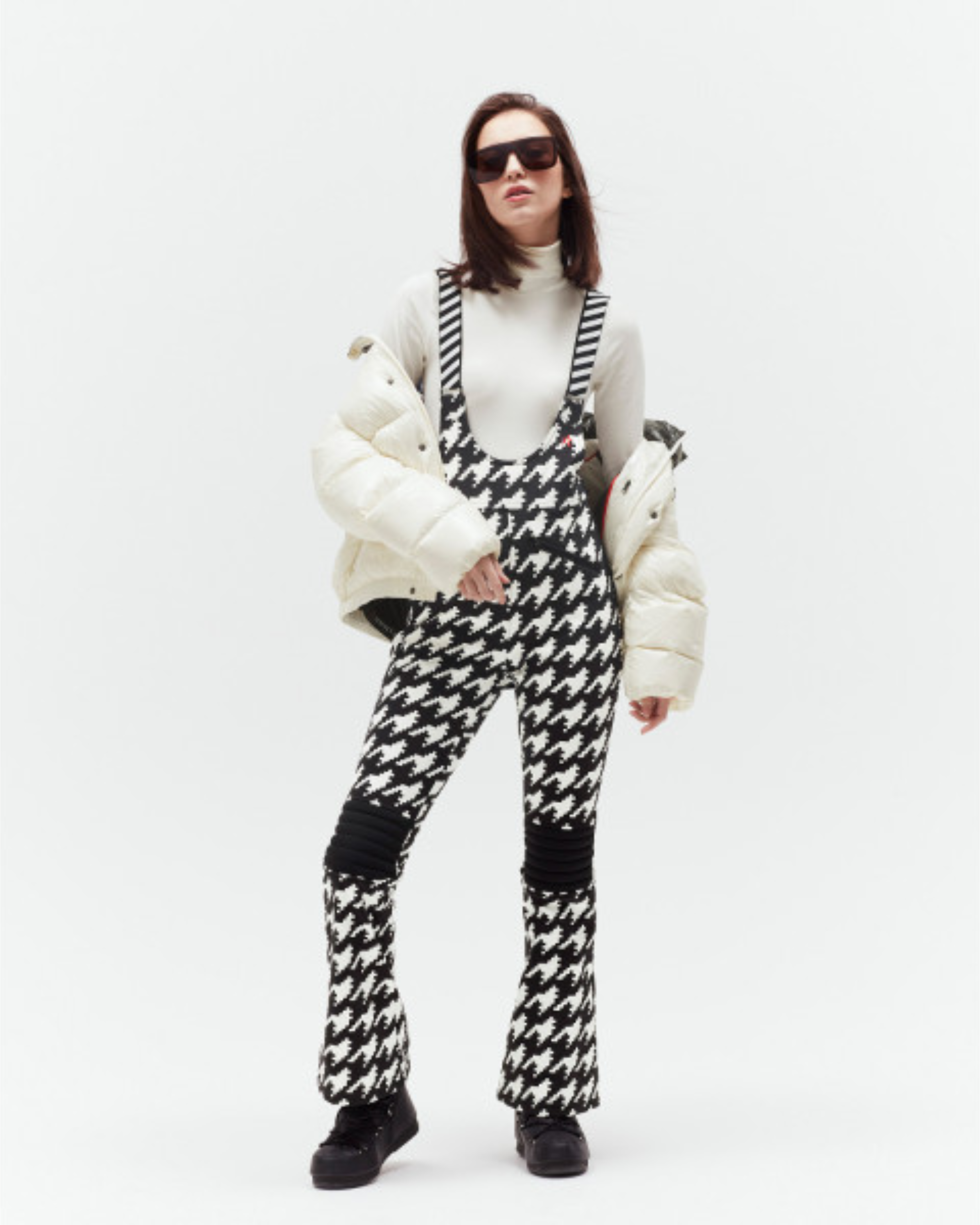 Isola Ski Pant in black and white houndstooth pattern — Pefect Moment | Endless UAE