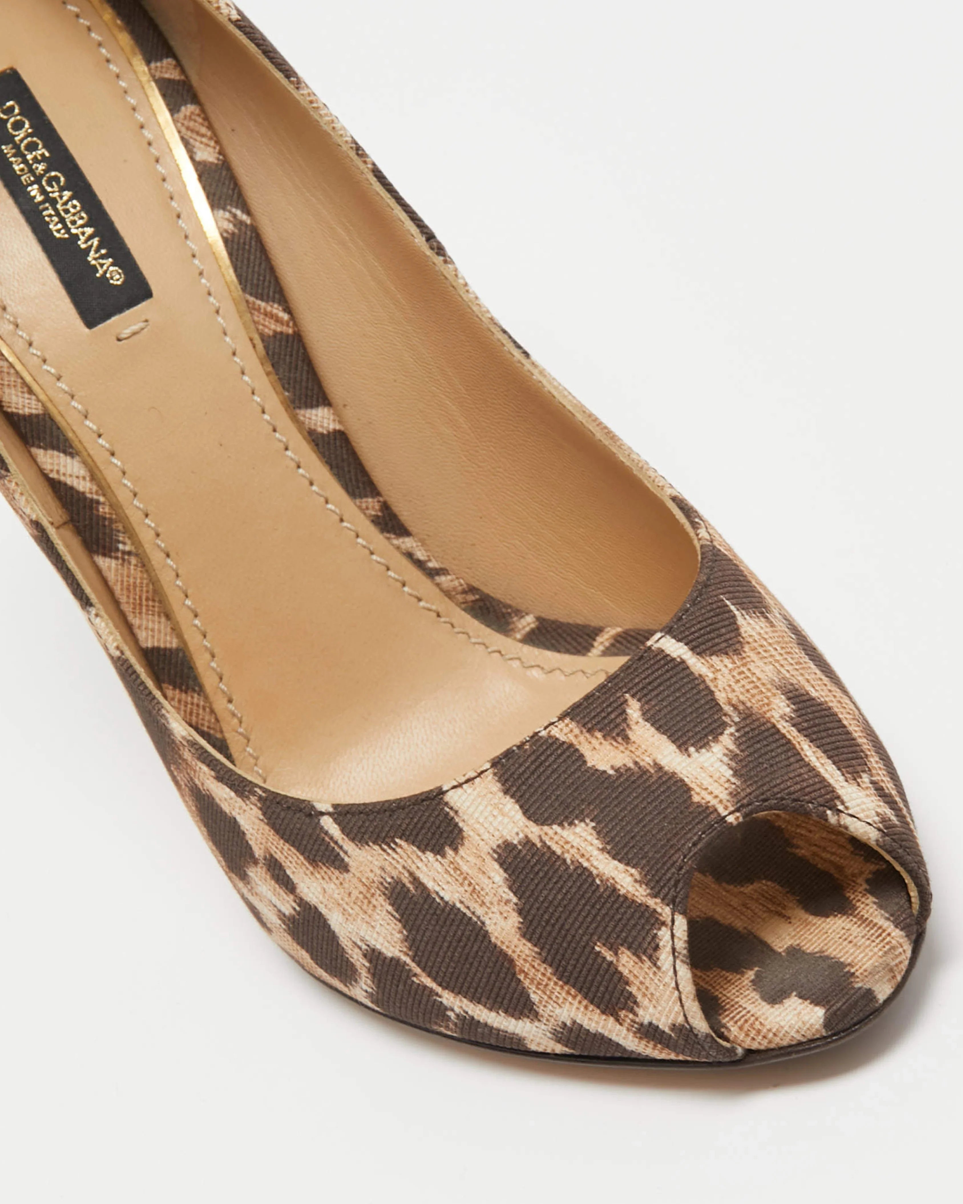 Leopard print canvas peep toe pump with chunky heel — Dolce & Gabbana | Endless UAE