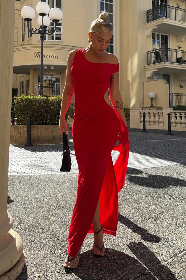 Red one-shoulder maxi dress with ruched details — Runaway the Label | Endless UAE