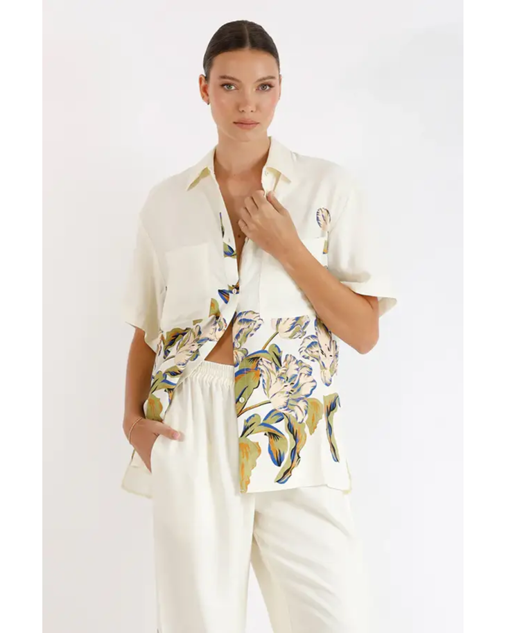 Celeste cream shirt and pants set with blue and gold floral print — Pasduchas | Endless UAE