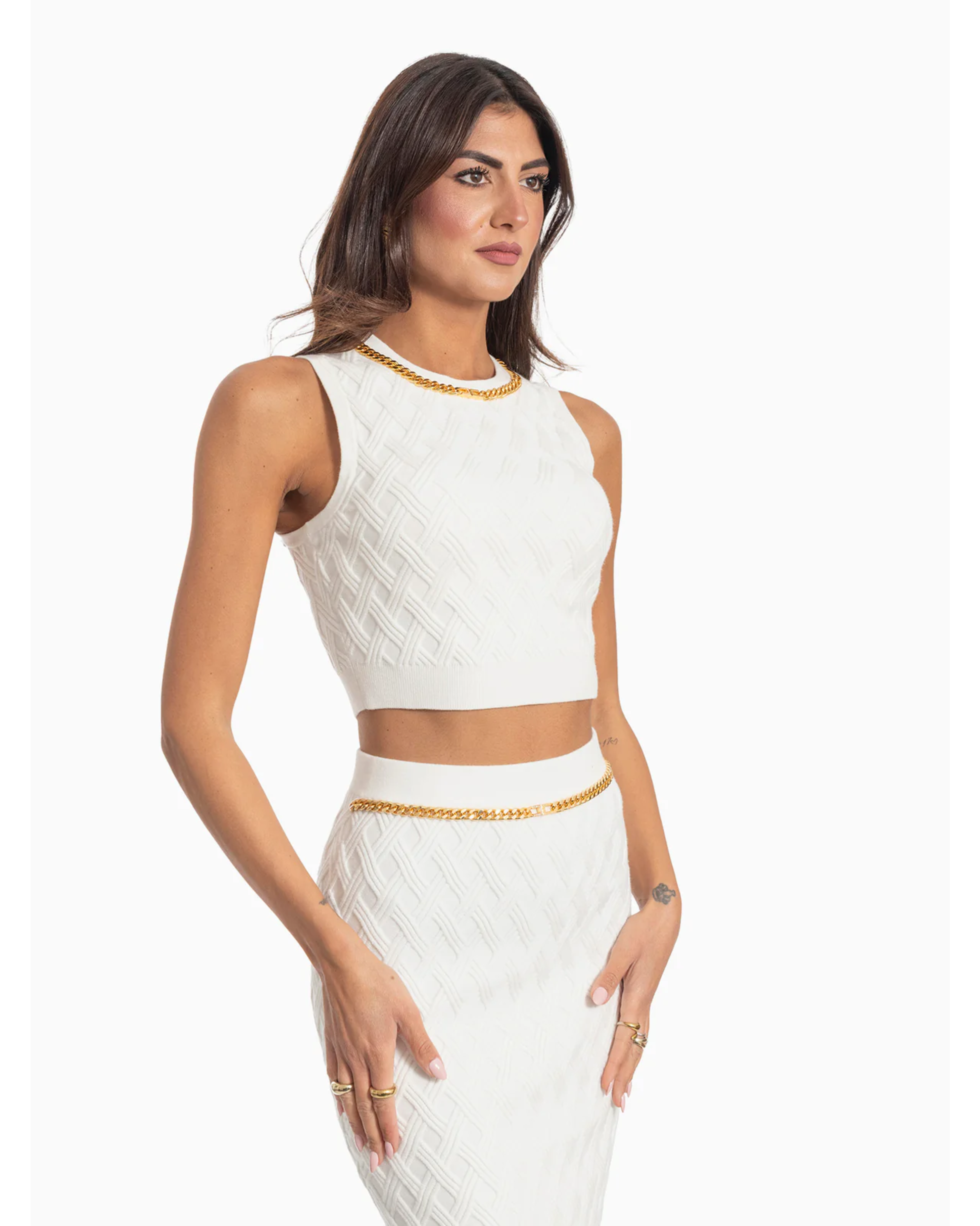 White knit crop top with diamond pattern and gold chain neckline — Elisabetta Franchi | Endless UAE