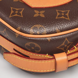 Louis Vuitton Boite Chapeau Souple MM monogram canvas crossbody bag with leather strap — Louis Vuitton | Endless UAE