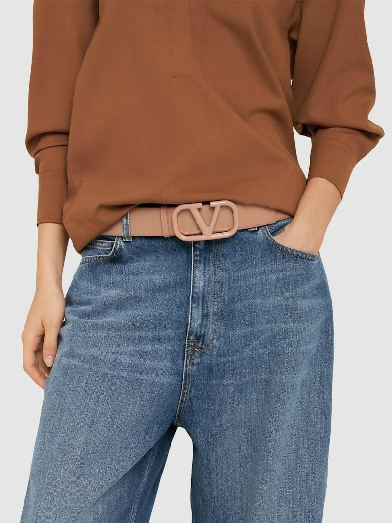 40mm Vlogo Signature Belt - Endless - UAE Rental and Resale for Women's Fashion