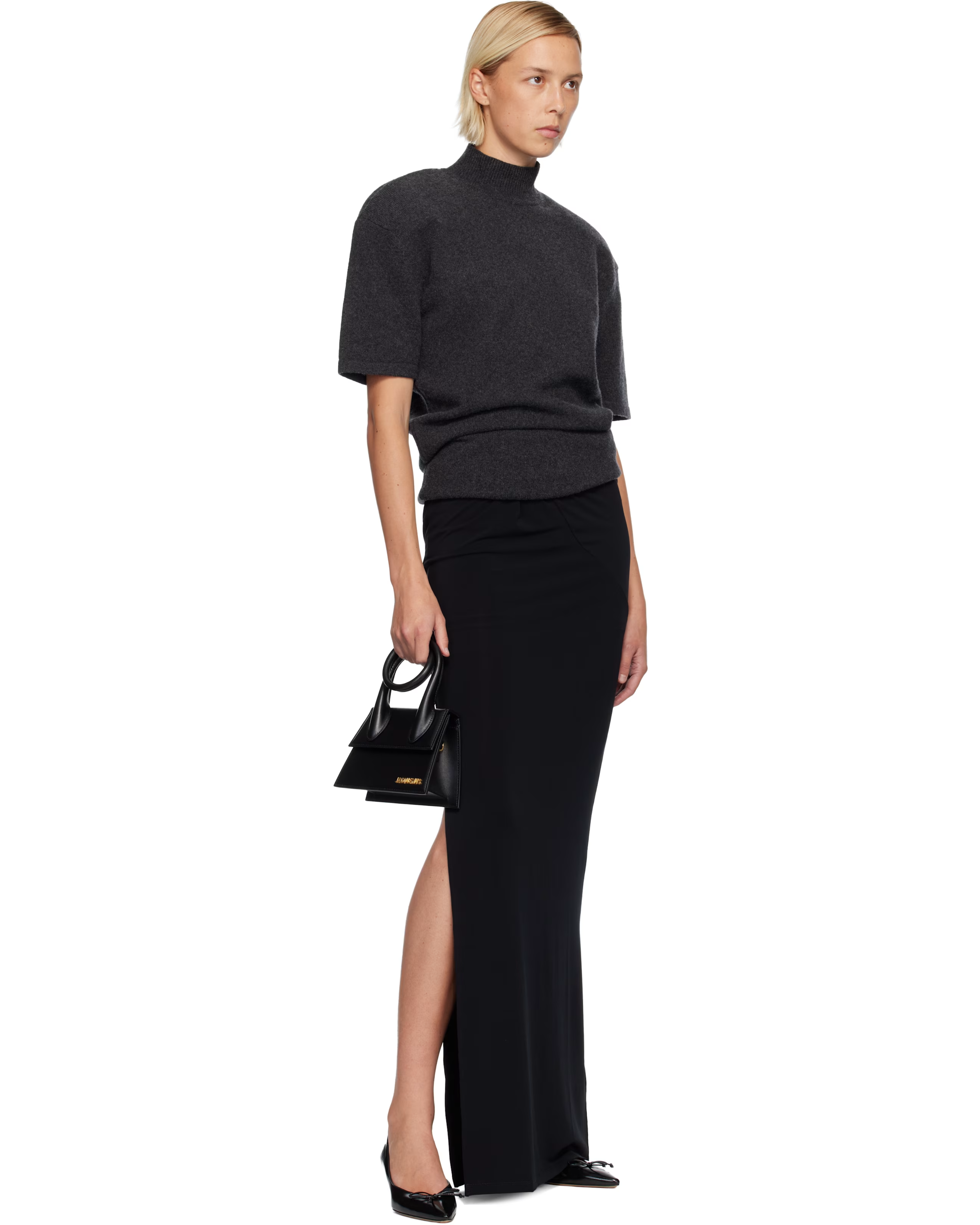 Black leather Knot Chiquito bag with curved handles and gold branding — Jacquemus | Endless UAE