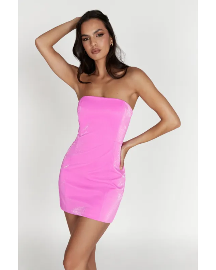 Hot pink strapless faux leather mini dress with crosshatch texture, fitted silhouette, modeled on woman — Meshki | Endless UAE