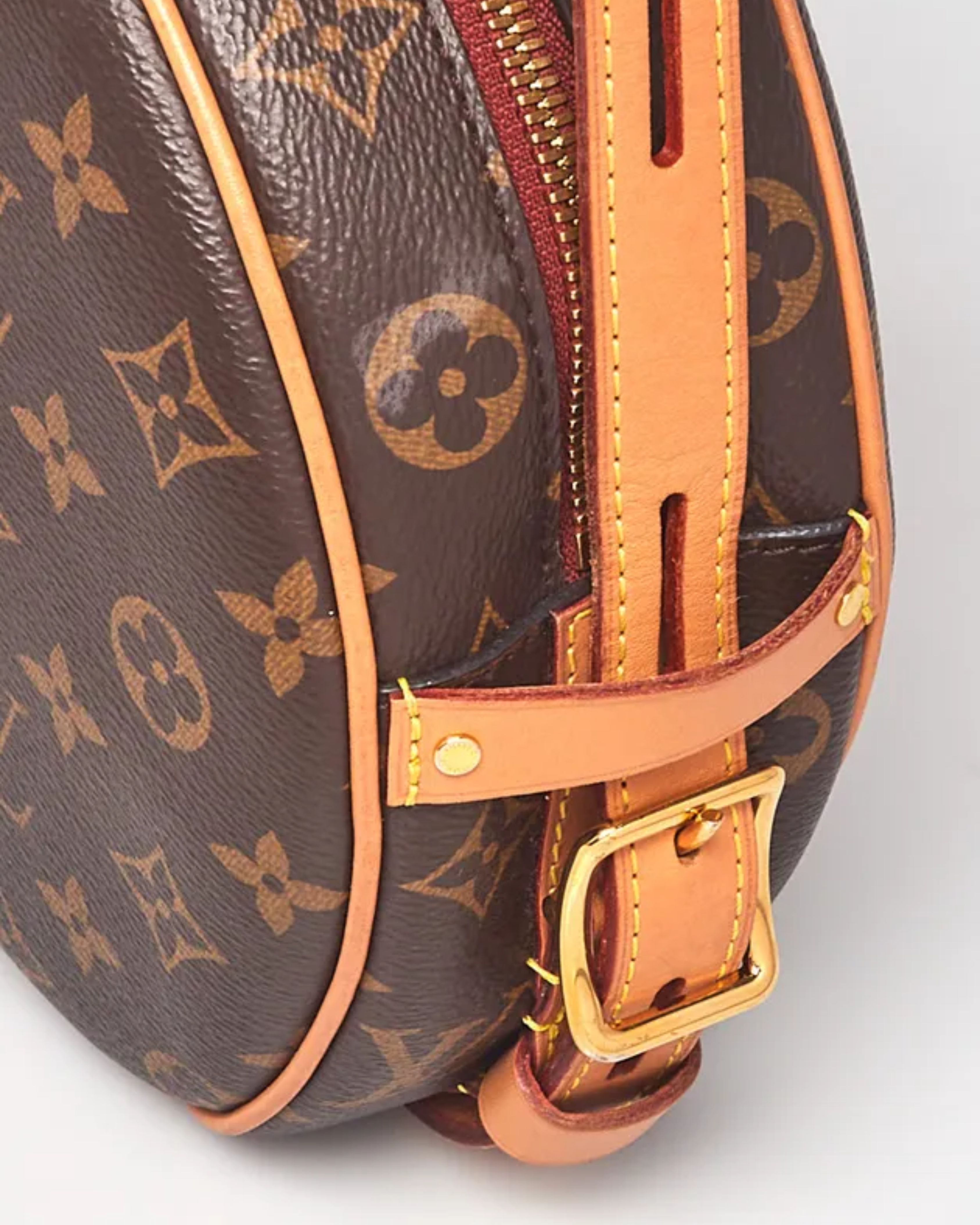 Louis Vuitton Boite Chapeau Souple MM monogram canvas crossbody bag with leather strap — Louis Vuitton | Endless UAE