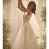 Agnes Dress in ivory with delicate lace bodice and flowing tulle skirt — Ria Tener | Endless UAE