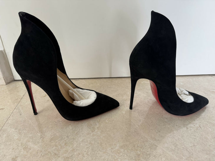 Black suede pointed-toe pumps with cream insoles and tan leather interior — Endless | Endless UAE
