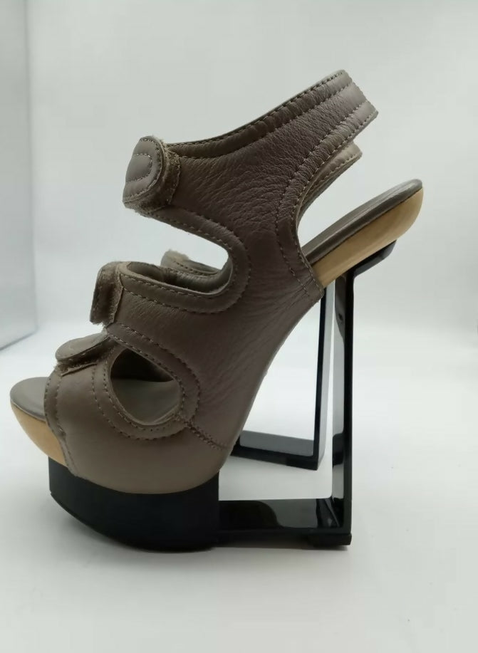 90 Degrees Space Gladiator Sandals - Endless - UAE Rental and Resale for Women's Fashion