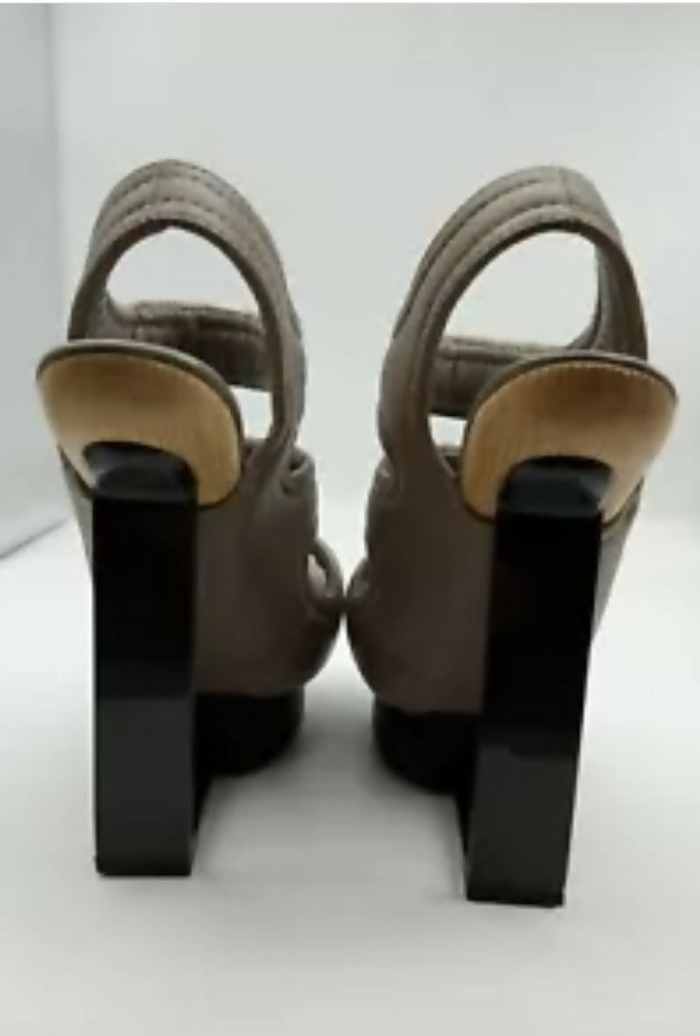 90 Degrees Space Gladiator Sandals - Endless - UAE Rental and Resale for Women's Fashion