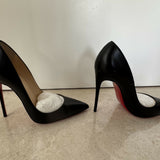 Black pointed-toe pumps with beige leather insole and white tissue paper insert — Endless | Endless UAE