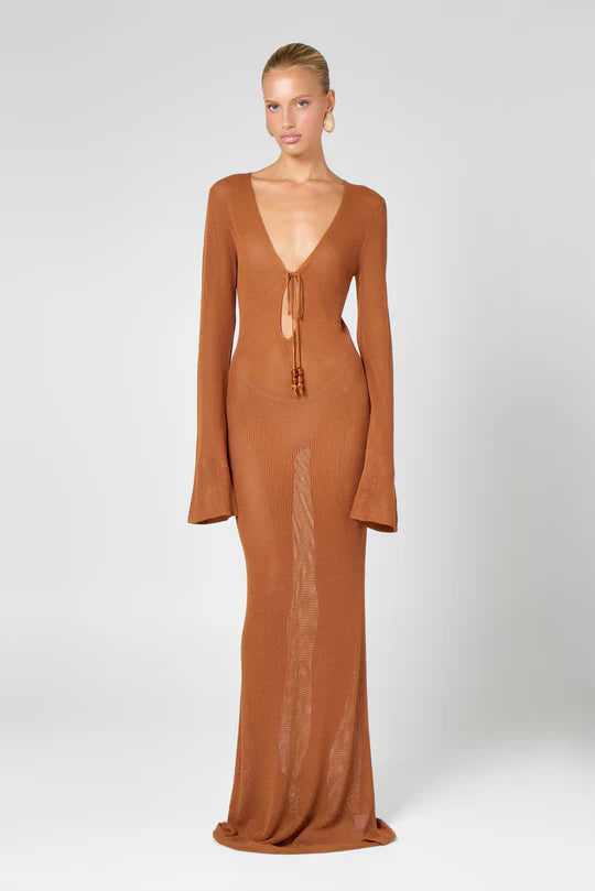 Long sleeve brown ribbed knit maxi dress with plunging V-neckline and tie front detail — Hyphen | Endless UAE
