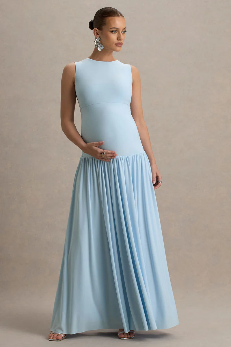 Light blue maternity maxi dress with crew neckline and pleated skirt — Club L London | Endless UAE