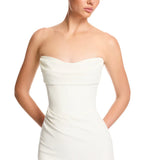 Strapless white mermaid wedding dress with sweetheart neckline and train — Kyha | Endless UAE