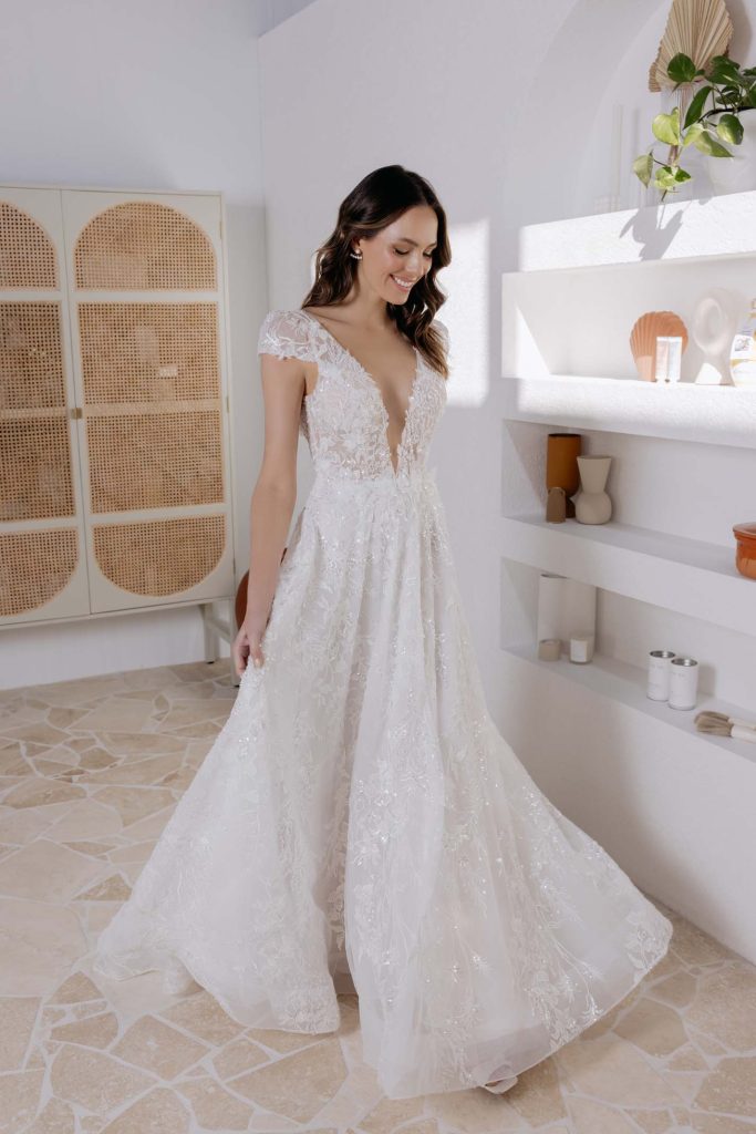 Dani wedding dress with delicate beading and open back design — JESSICA COUTURE | Endless UAE
