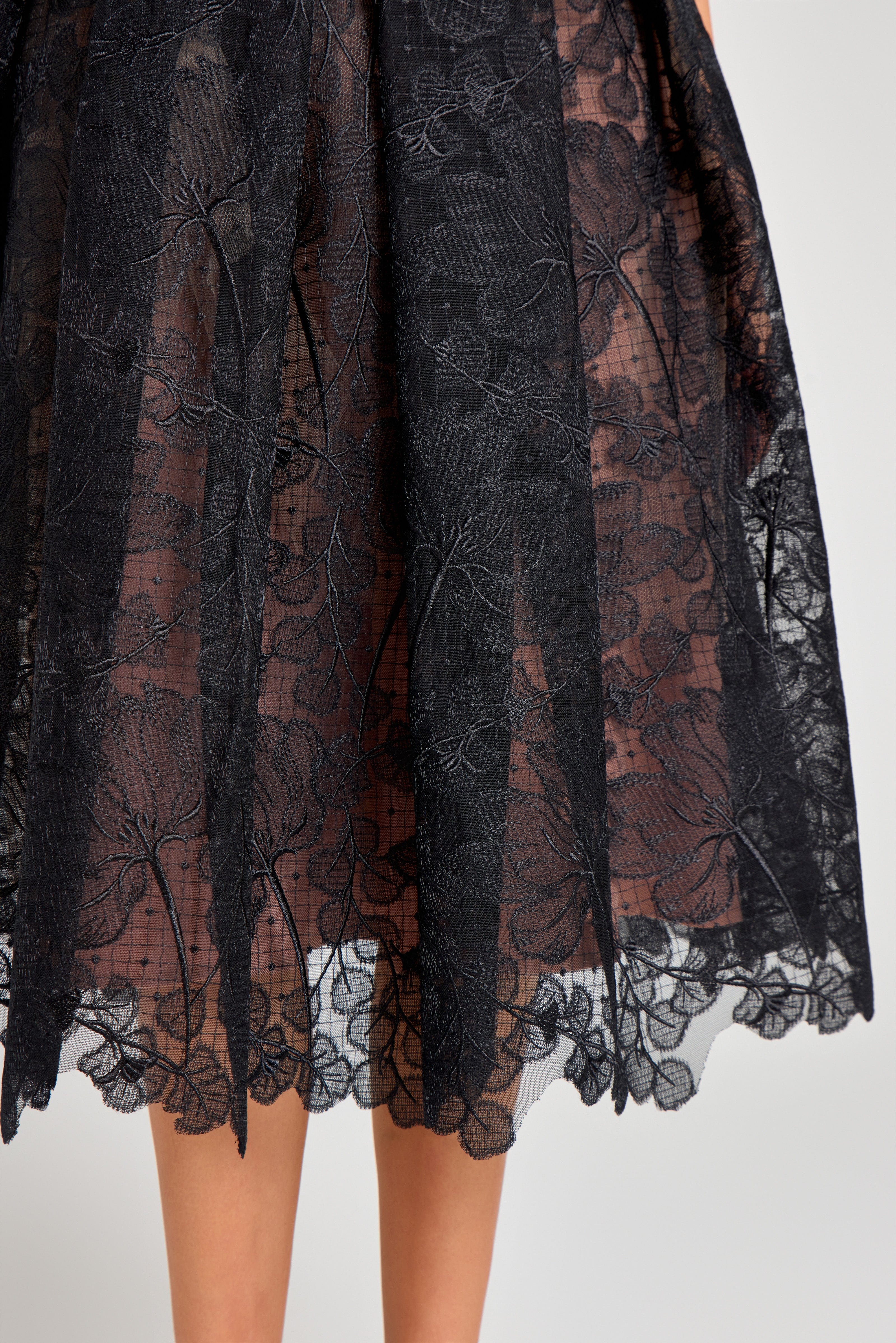Black strapless lace midi dress with sweetheart neckline — Nadine Merabi | Endless UAE