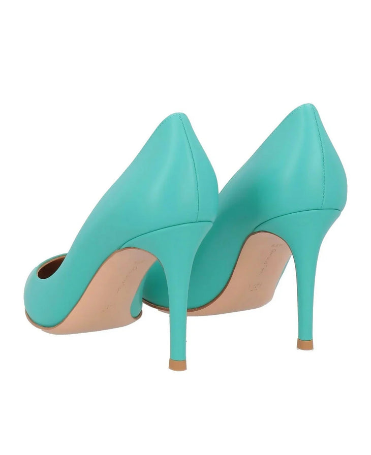 Turquoise pointed-toe pump with slim heel and smooth leather finish — Gianvito Rossi | Endless UAE