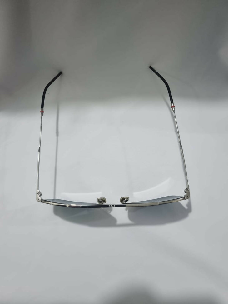 Dior Homme 0220S Navigator-style sunglasses with metal frame detail — Dior | Endless UAE