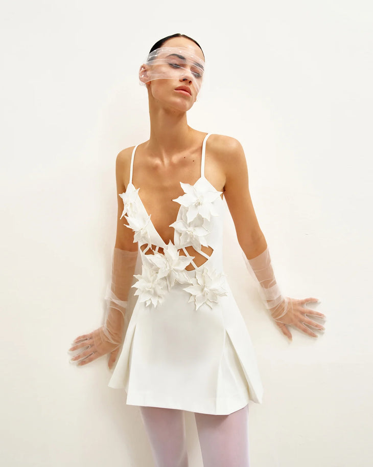 White floral mini dress with V-neckline and cutout details — JW PEI | Endless UAE