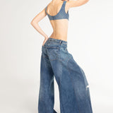Wide-leg balloon ripped jeans with distressed knee detail in medium blue wash — Mrs. Keepa | Endless UAE