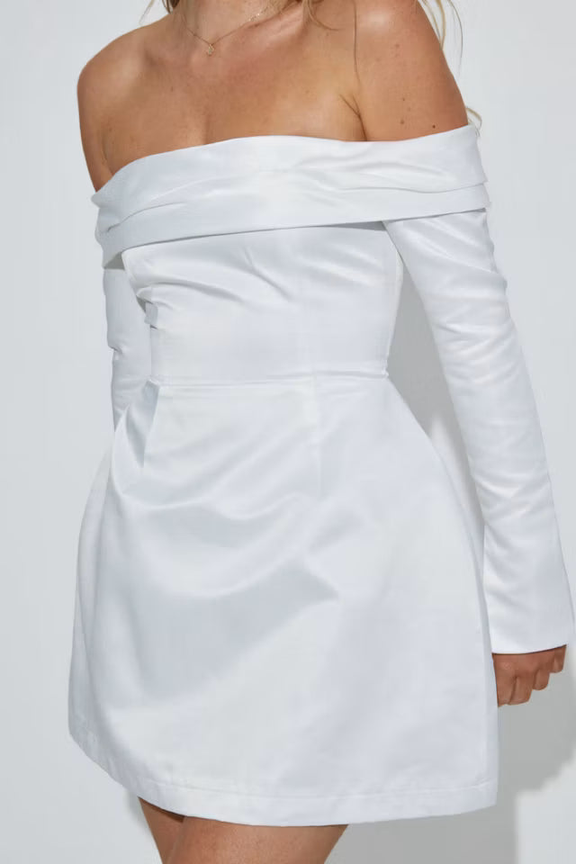White satin bardot mini dress with off-shoulder neckline and long sleeves — Odd Muse | Endless UAE