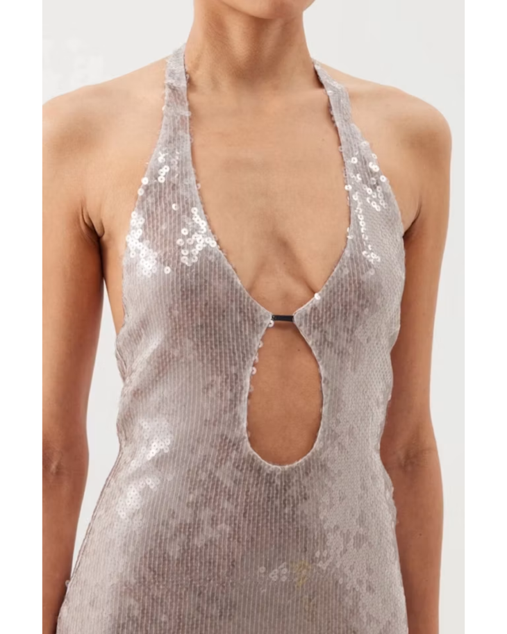 Sequinned halter midi dress with keyhole cutout detail in silver — 16Arlington | Endless UAE
