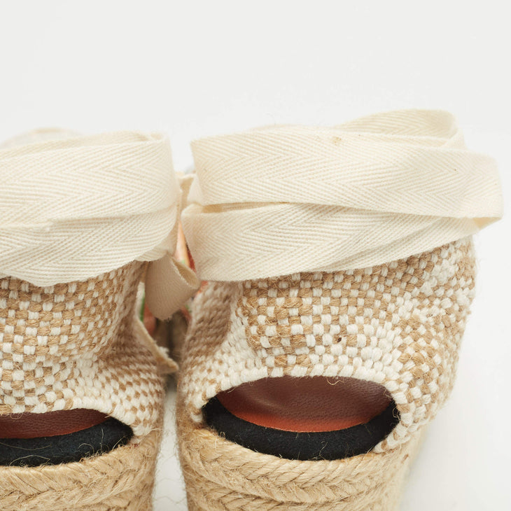 Castañer Carina canvas wedge espadrilles with colorful geometric knit pattern and cream ankle ties — Missoni | Endless UAE