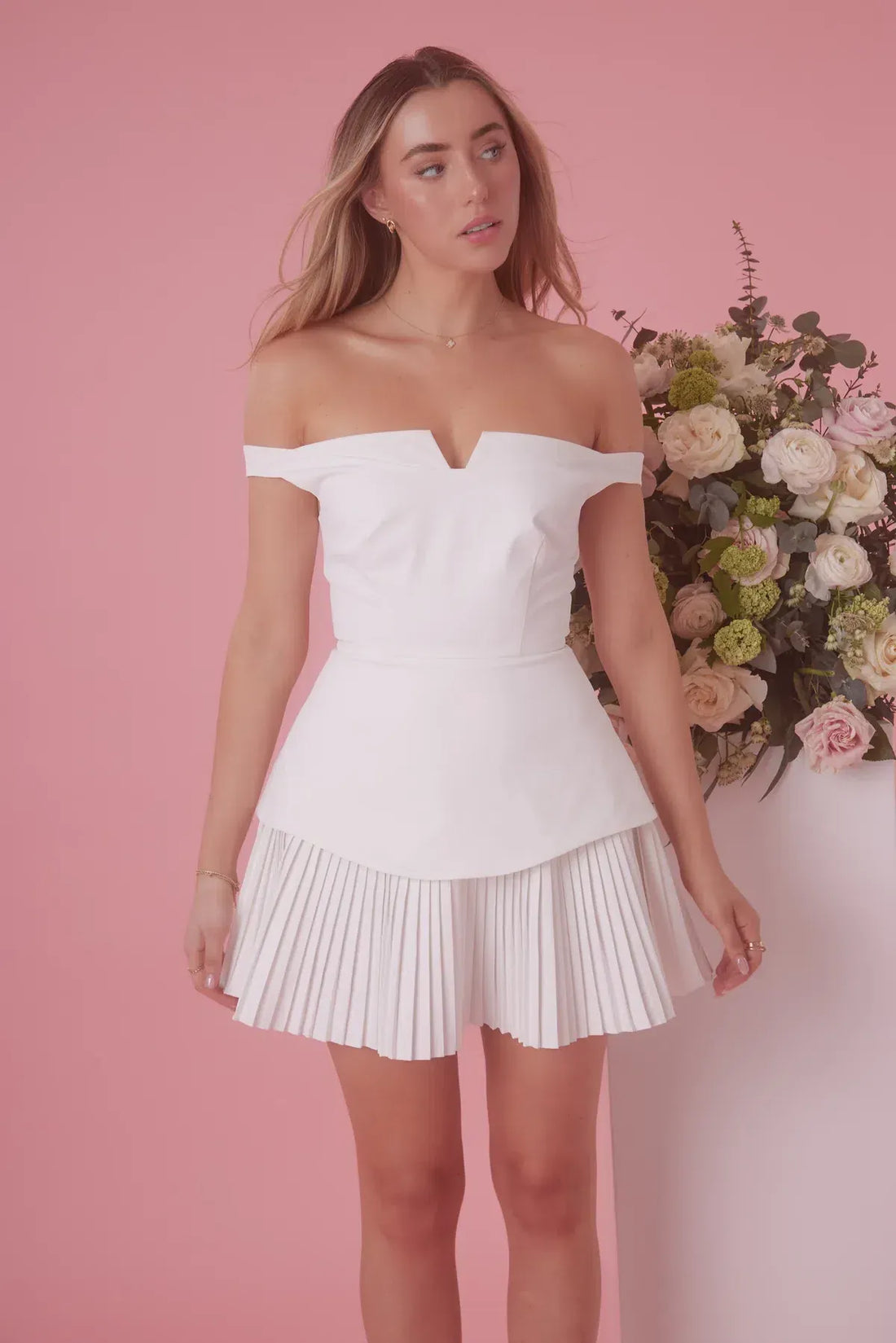 White off-shoulder dress with pleated skirt hem — Odd Muse | Endless UAE