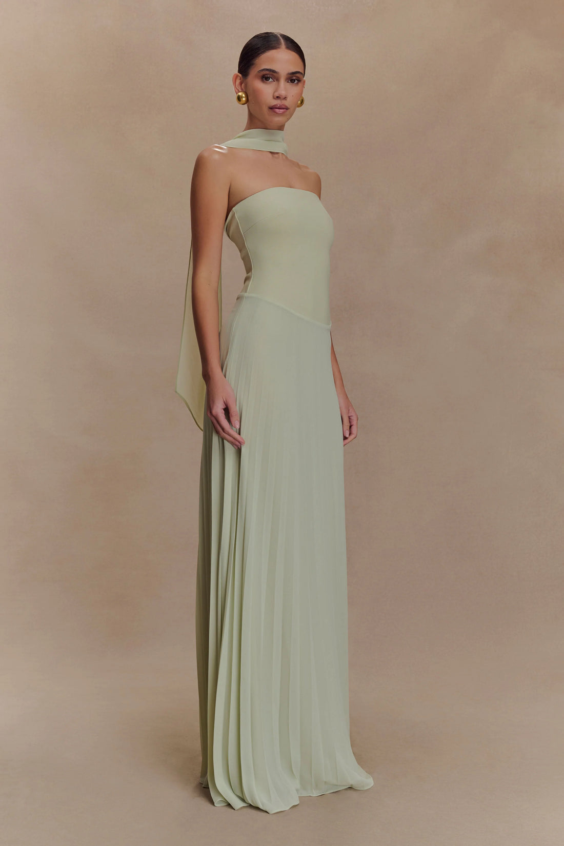 Sage green strapless chiffon maxi dress with pleated skirt and detachable scarf collar — Meshki | Endless UAE