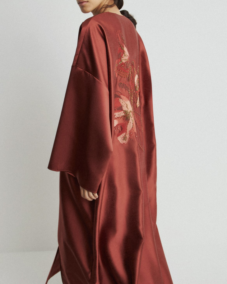 Burgundy linen blend kimono with sweetheart neckline dress — Lime | Endless UAE