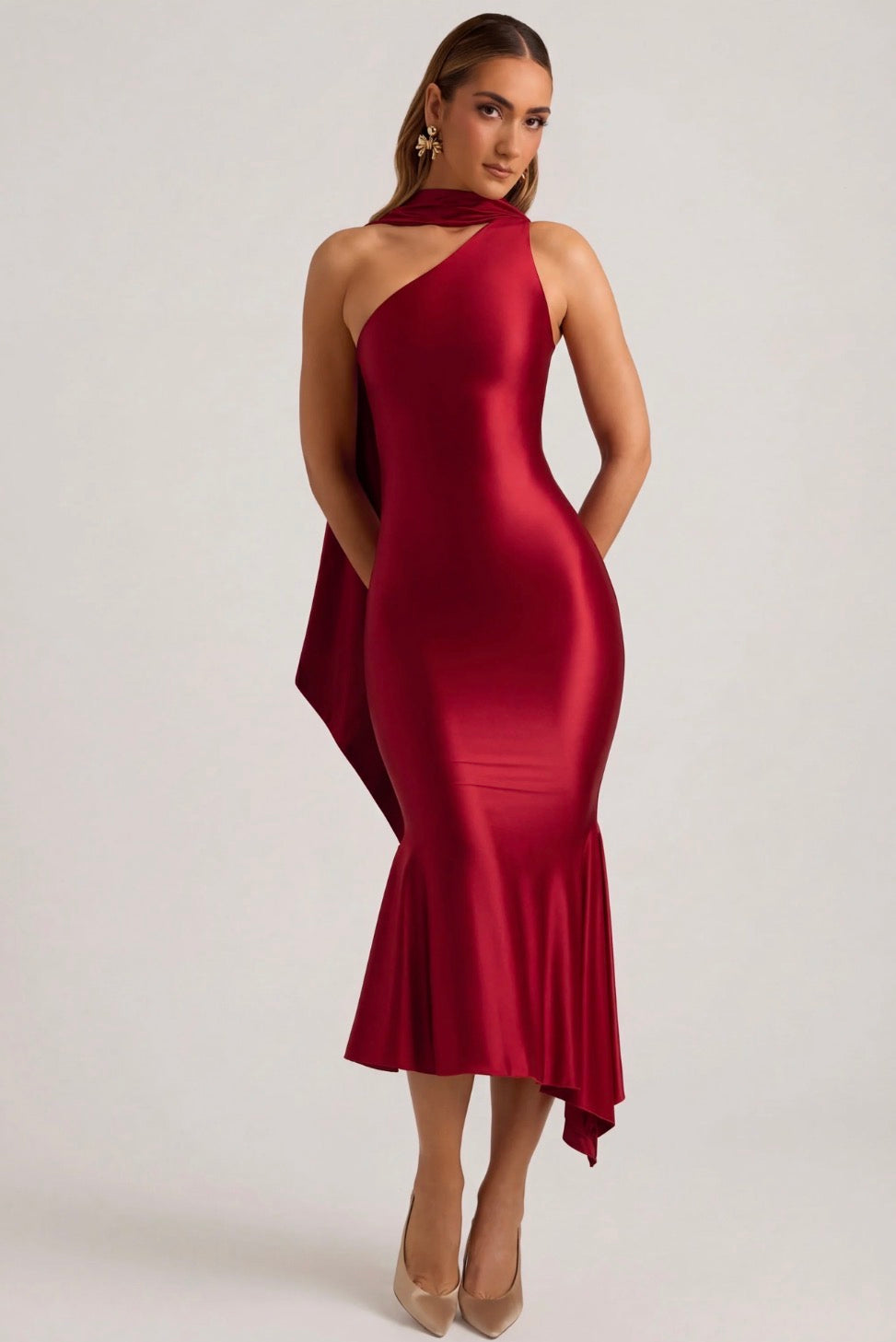 Woman wearing rouge asymmetric scarf-detail midaxi dress with halter neckline and draped hem — Oh Polly | Endless UAE
