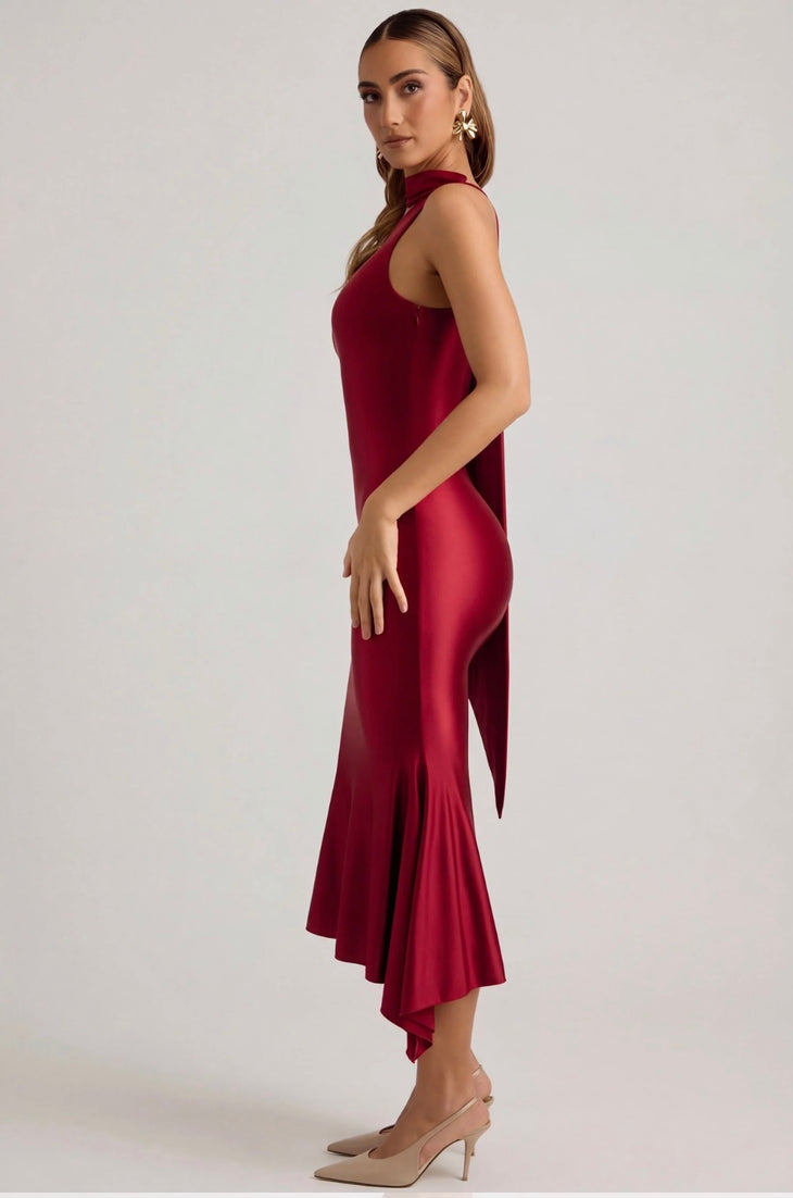 Woman wearing rouge asymmetric scarf-detail midaxi dress with halter neckline and draped hem — Oh Polly | Endless UAE