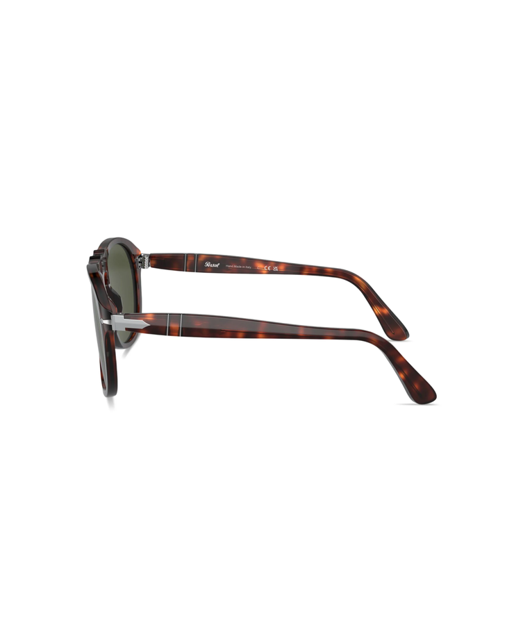 Persol 714 folding sunglasses in tortoiseshell with green lenses — Persol | Endless UAE