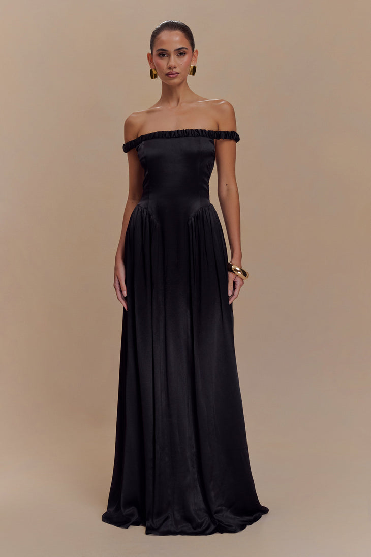 Black off-shoulder maxi dress with dropped waist and pleated skirt — Meshki | Endless UAE