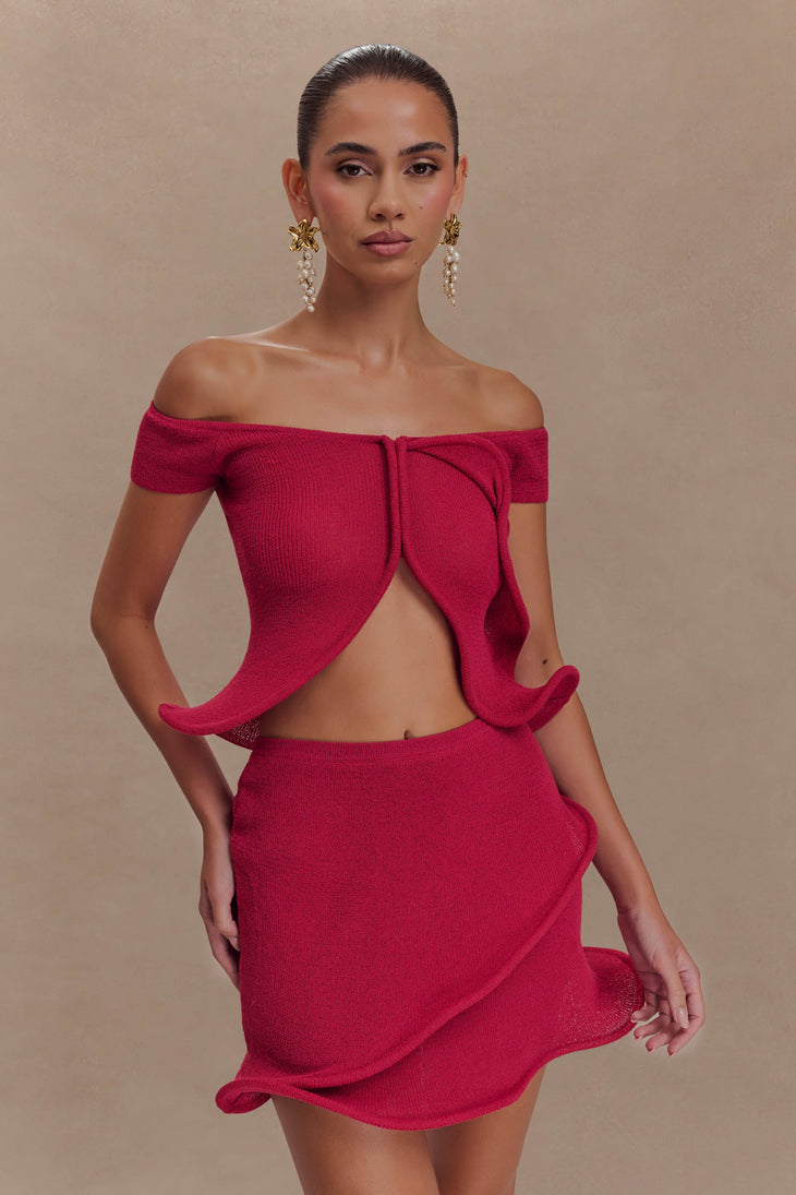 Haisley Co-ord Set in burgundy red with off-shoulder top and ruffled skirt — Meshki | Endless UAE