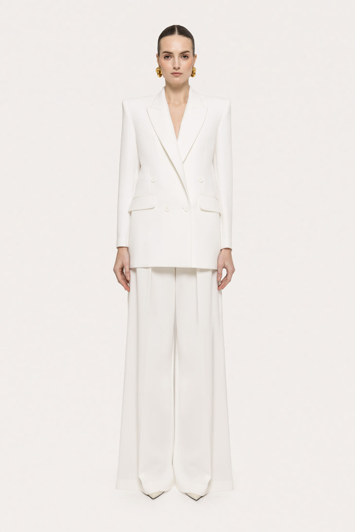 Cream double-breasted blazer with notch lapels and long sleeves — Nissa | Endless UAE