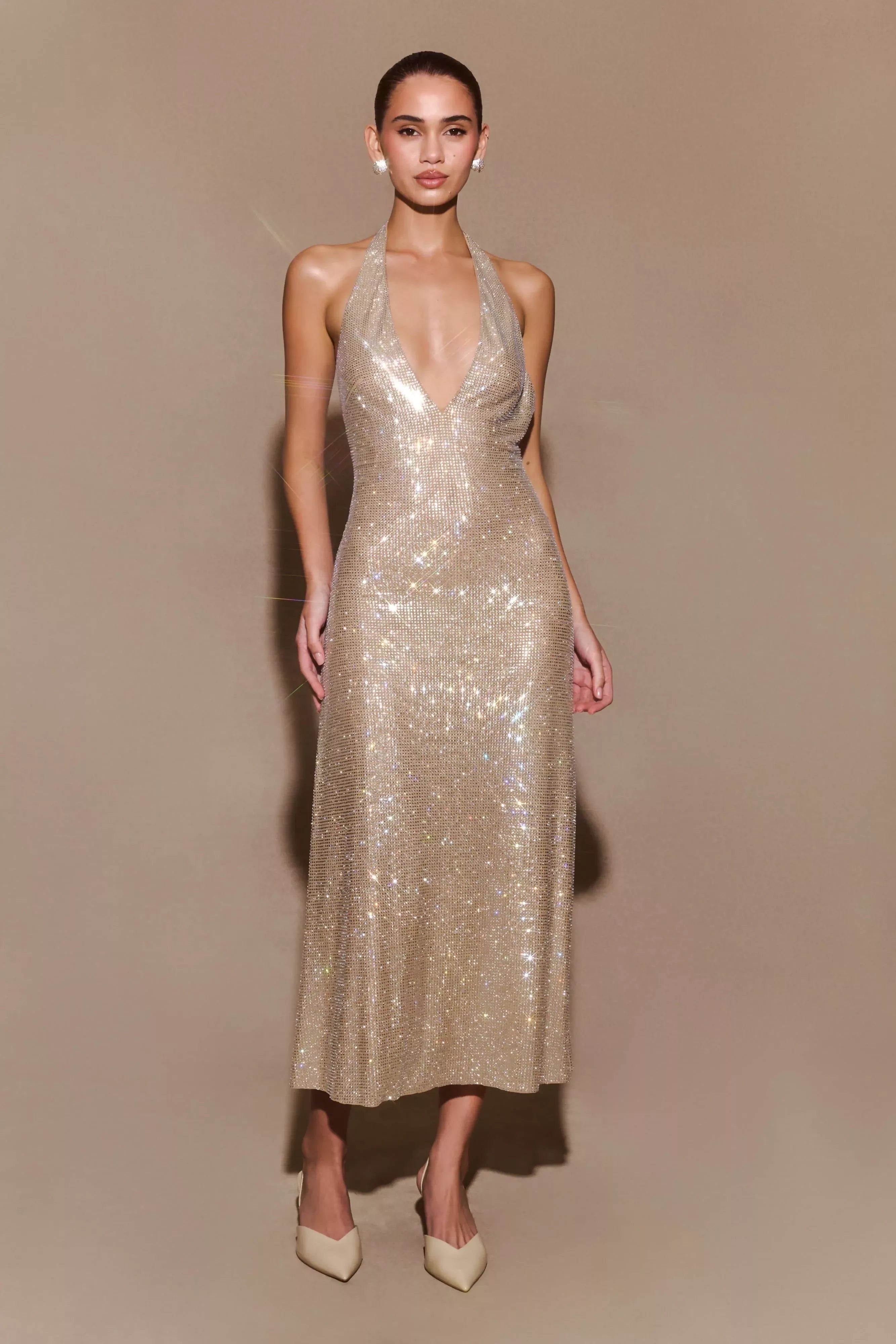 Champagne sequin halter midi dress with plunging neckline — Endless | Endless UAE