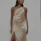 Amelia Ruched Maxi Bridesmaid Dress - Endless - UAE Rental and Resale for Women's Fashion