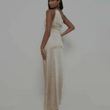 Amelia Ruched Maxi Bridesmaid Dress - Endless - UAE Rental and Resale for Women's Fashion