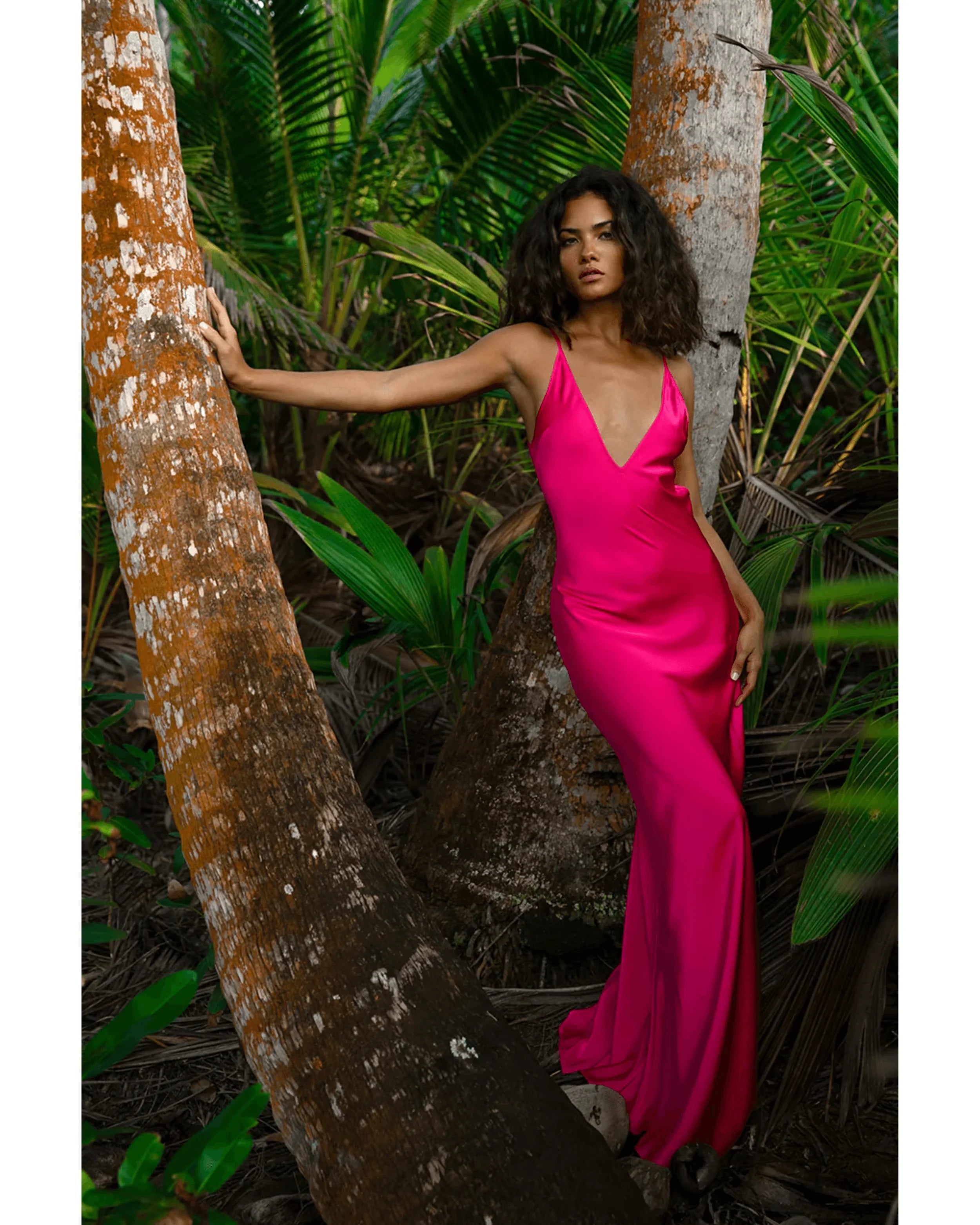 Anastasia Dress - Endless - UAE Rental and Resale for Women's Fashion