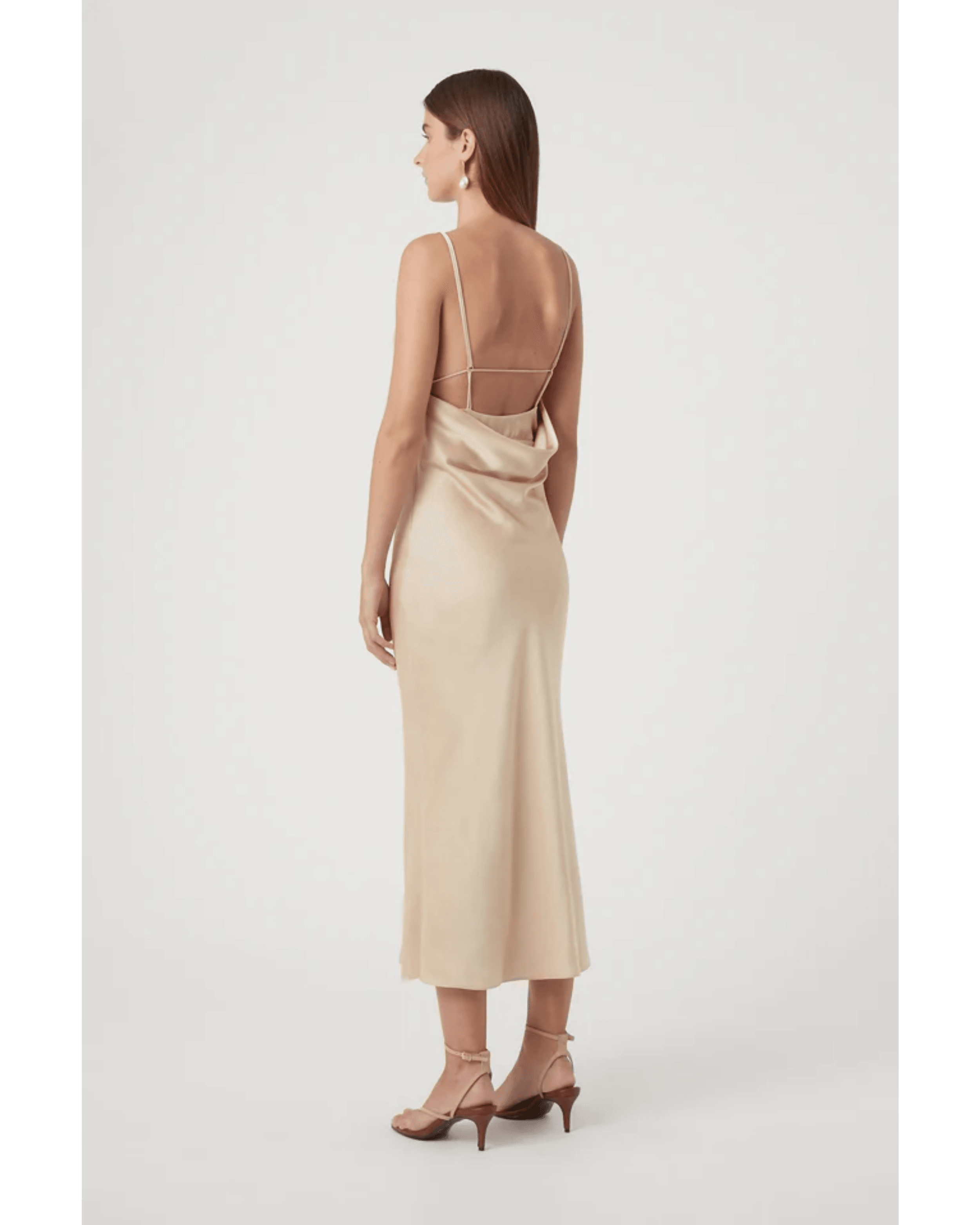 Antonelli Backless Dress - Endless - UAE Rental and Resale for Women's Fashion