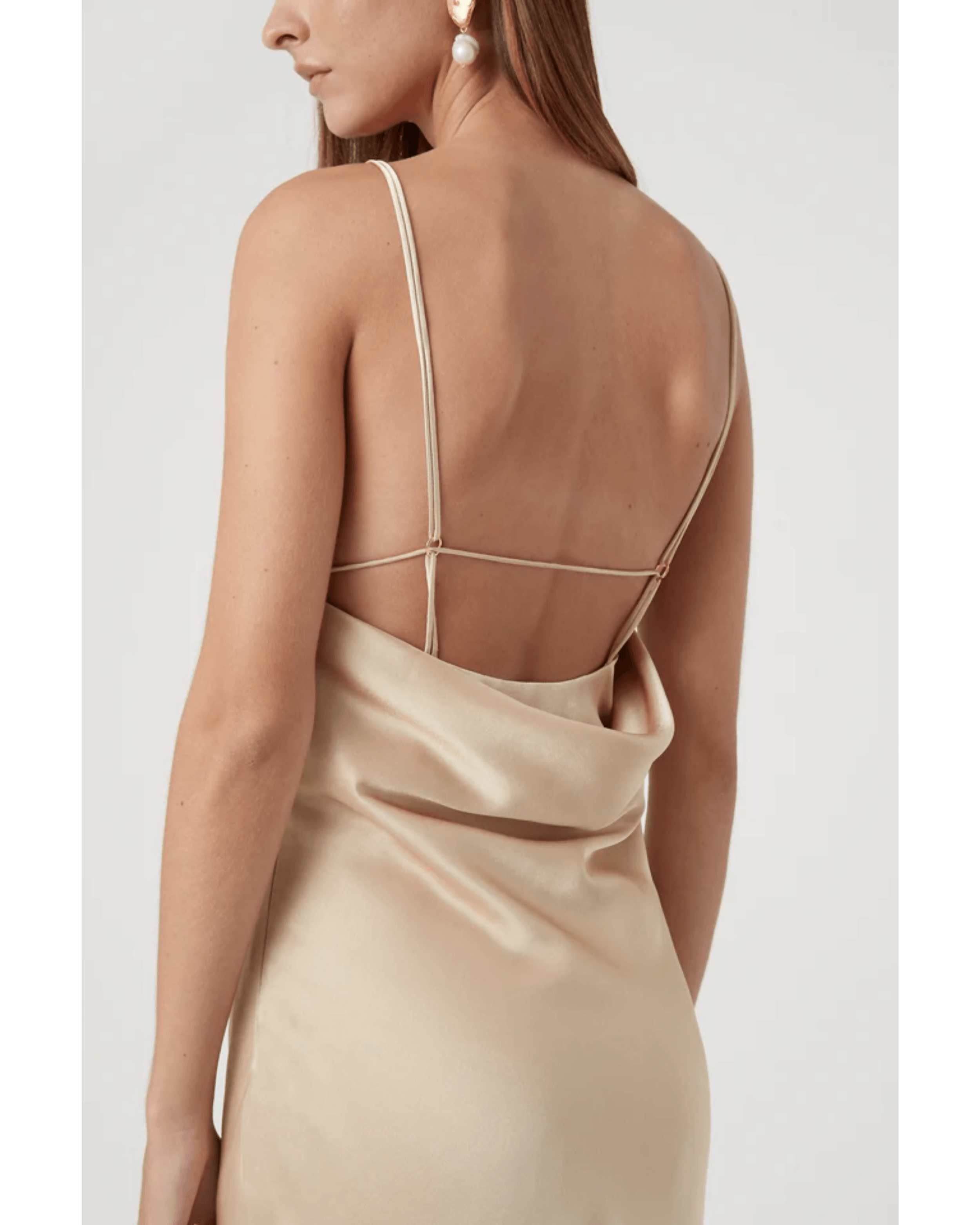 Antonelli Backless Dress - Endless - UAE Rental and Resale for Women's Fashion