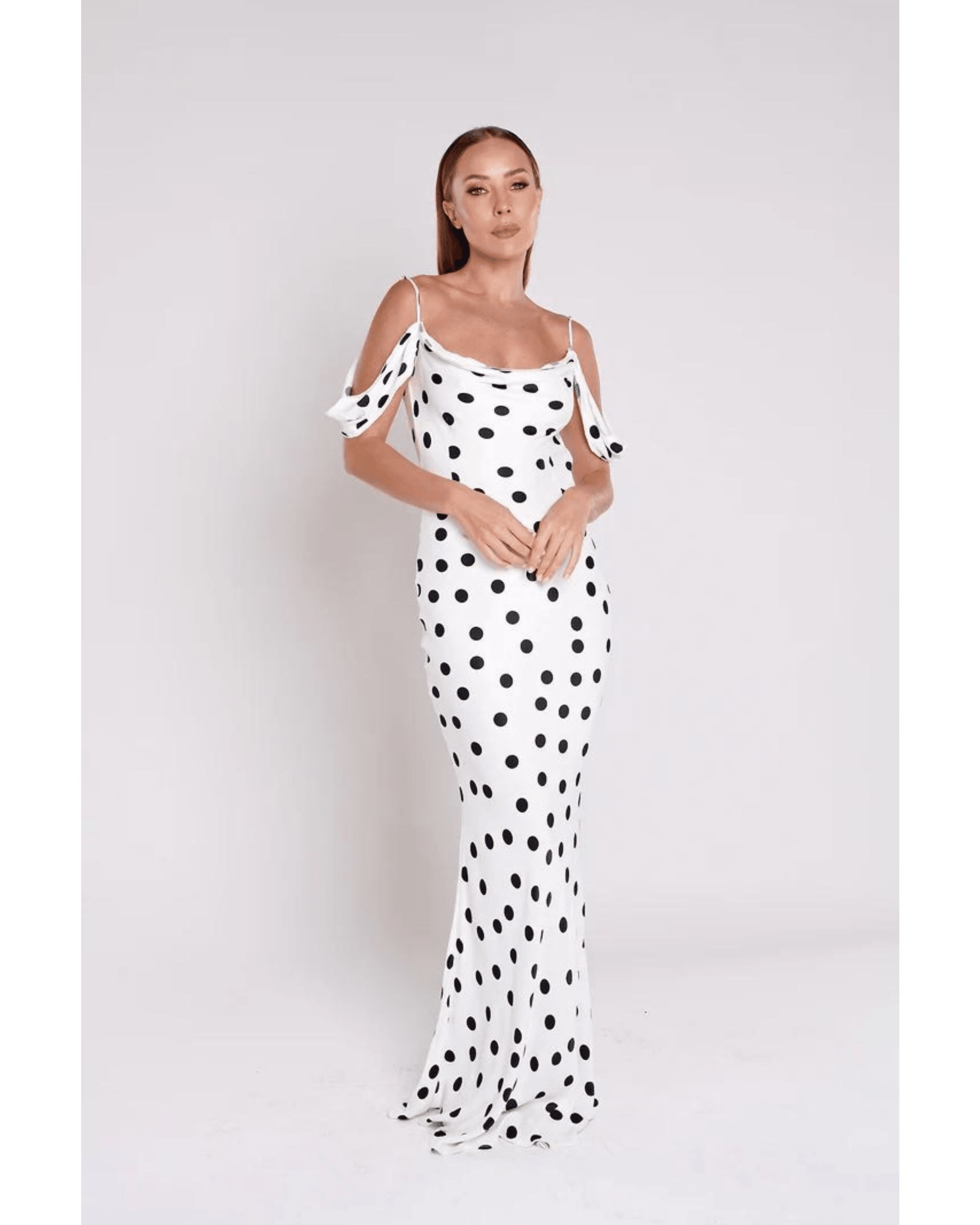 Antonia Polka-Dot Maxi Dress - Endless - UAE Rental and Resale for Women's Fashion