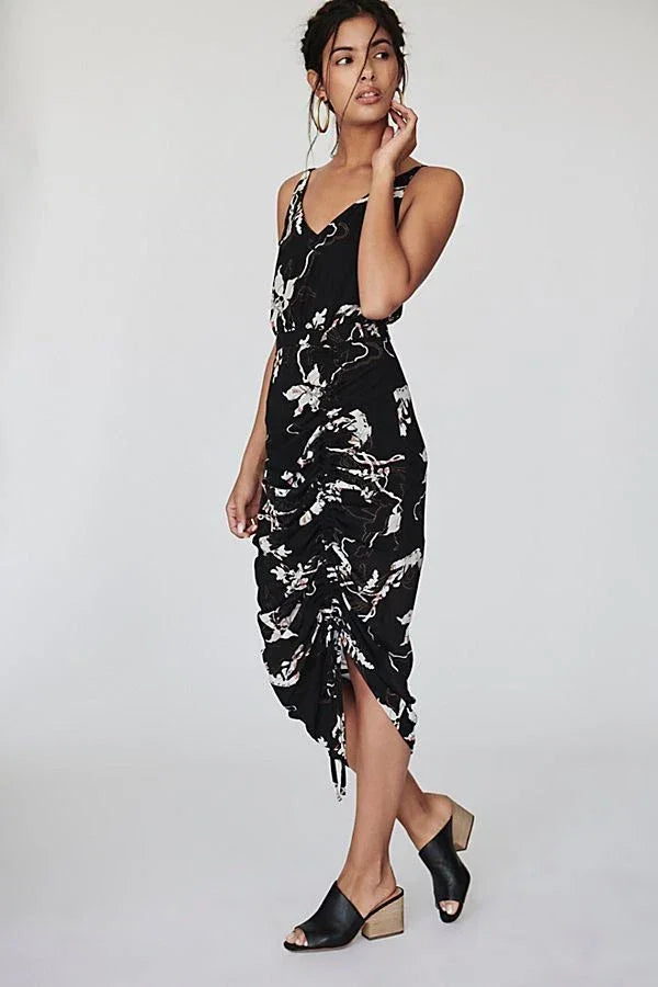 Apparition Ruched Cocktail Midi Dress - Endless - UAE Rental and Resale for Women's Fashion