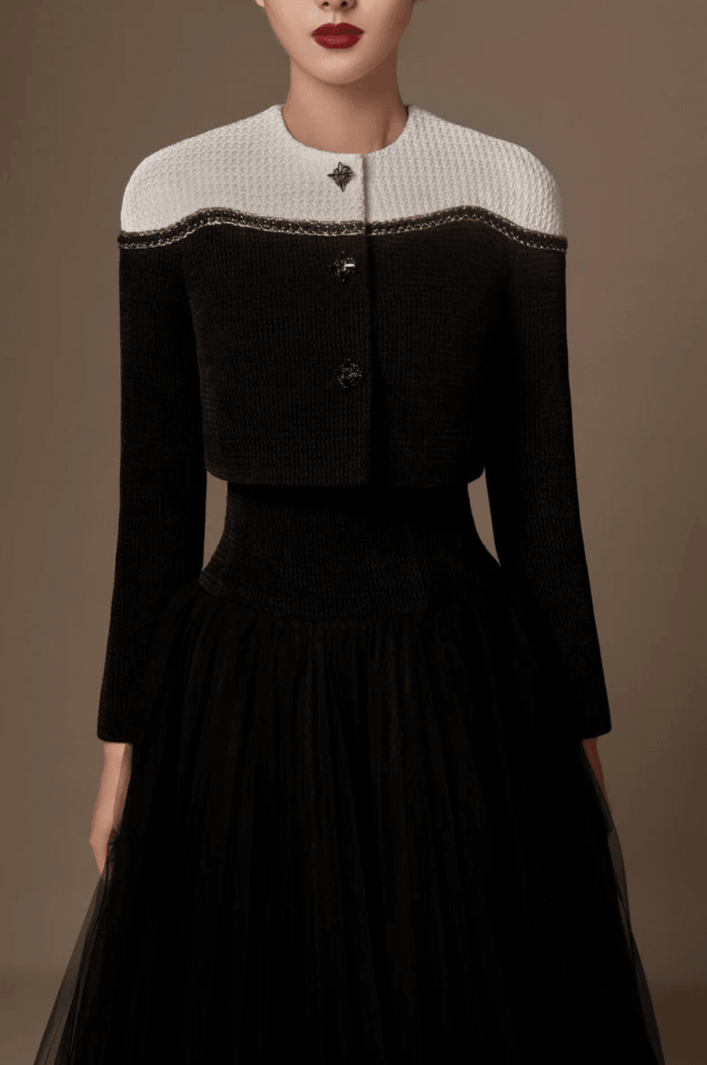 Aurora Cropped Jacket - Endless - UAE Rental and Resale for Women's Fashion